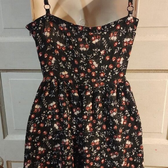 Hot Topic Floral Skull Dress - Picture 1 of 2